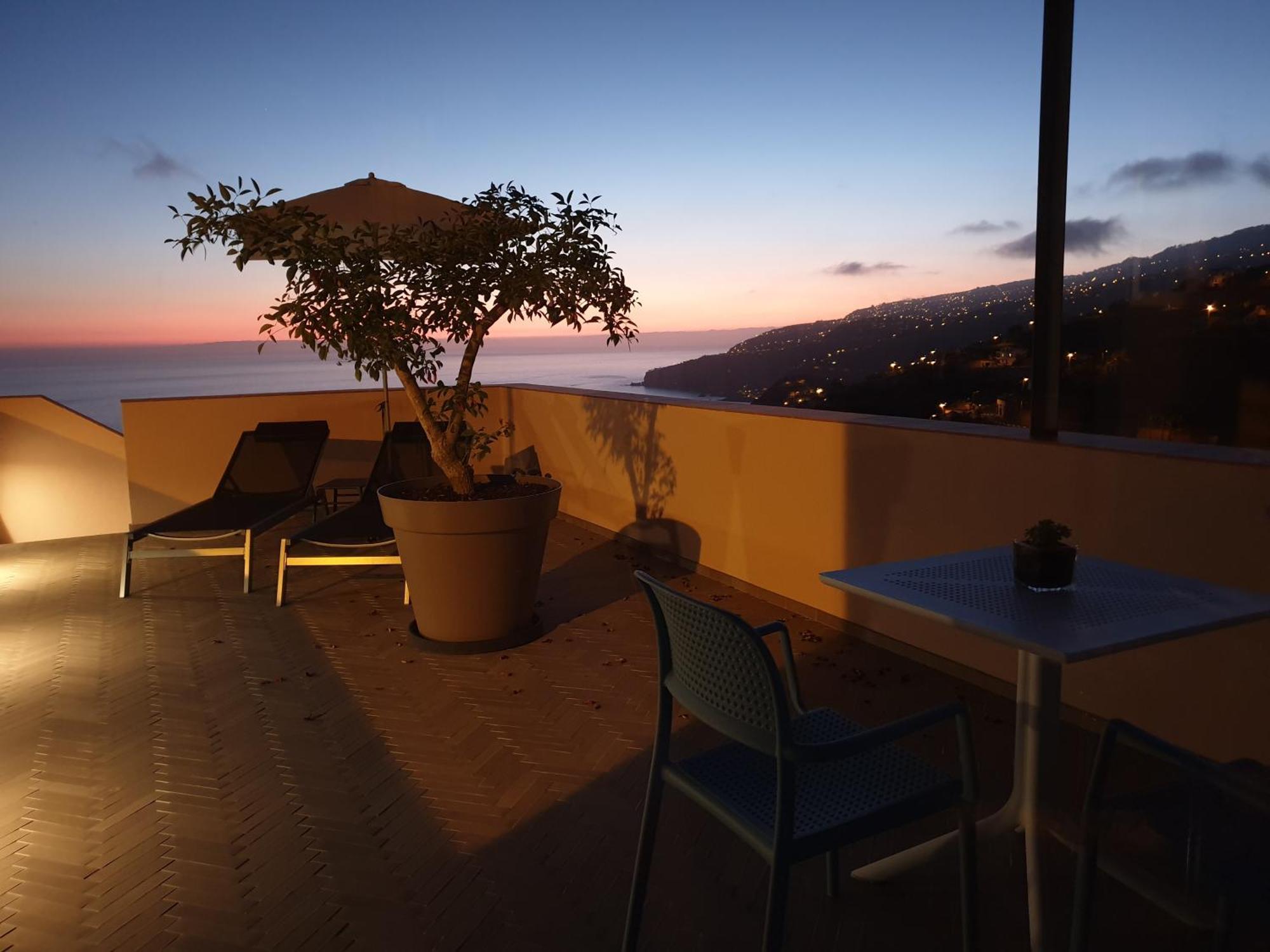Appartamento Casa Atlantico Dachterrassengeschoss Ribeira Brava Esterno foto
